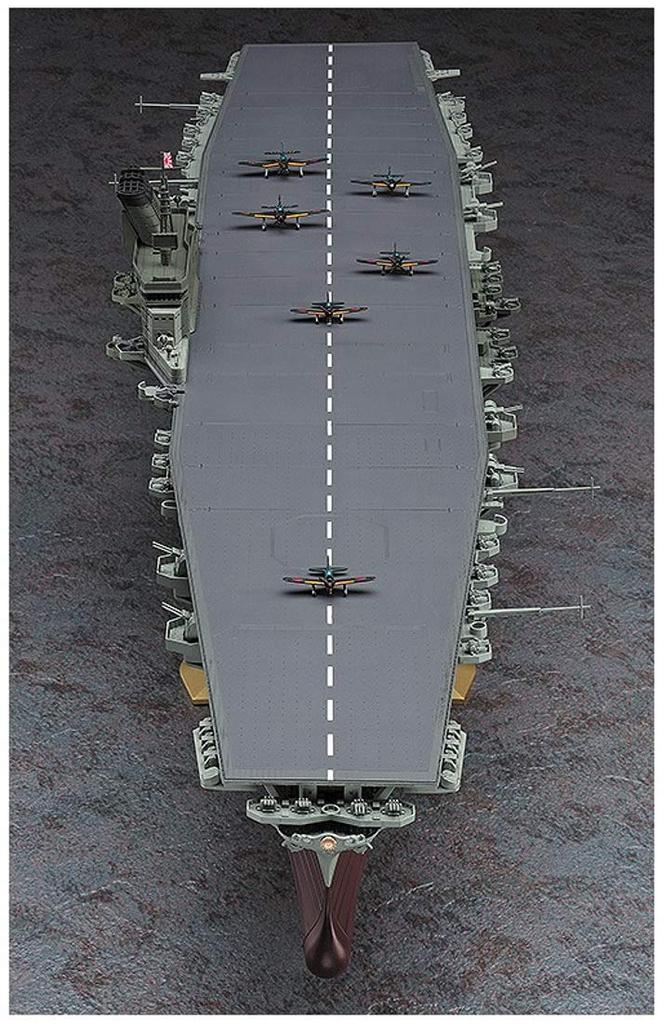 Hasegawa Пластиковая модель авианосца ВМС Японии Shinano Z03 1/450