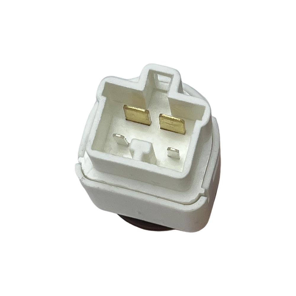 For Toyota 2004-2011 Lexus 2003-2012 Brake Light Switch 84340-69015, 8434069015