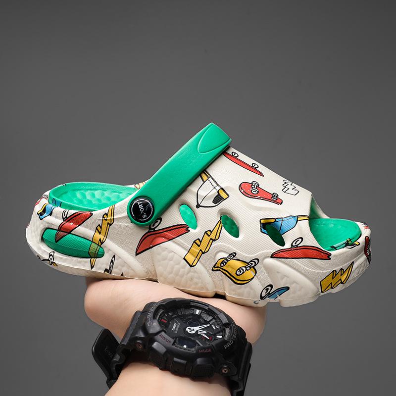 Летние сандалии для мальчиков с нескользящей мягкой подошвой и рисунком в виде мультфильмов: Детские тапочки для улицы с двумя петлями