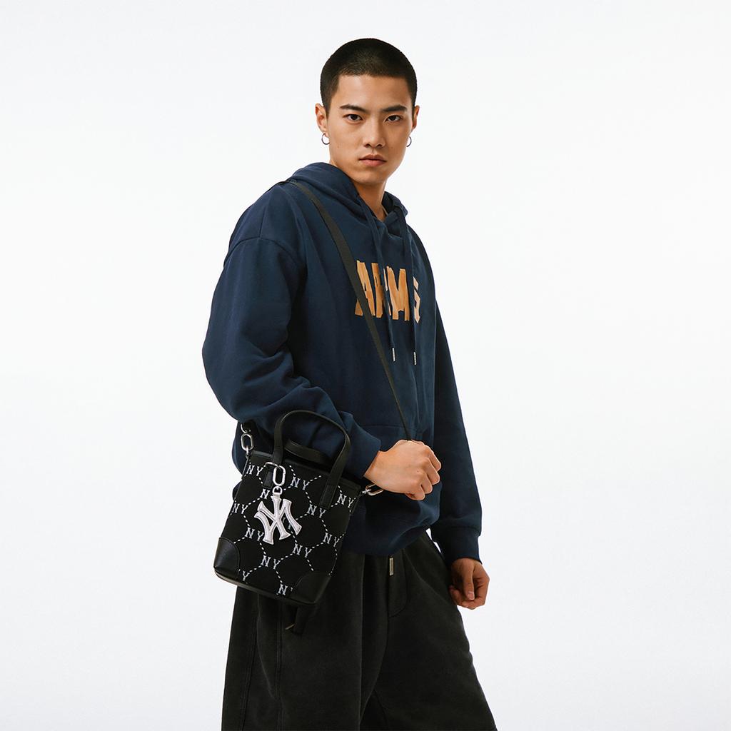 New MLB Artificial Leather Shoulder Bag, Crossbody Bag, Handbag Clutch, Student Backpack Unisex Black 3ACRS054N-50BKS