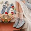 Летние ультратонкие прозрачные шелковые носки с кристаллами, цветочная вышивка, винтажные стеклянные шелковые носки для женщин и девочек, милые носки с оборками