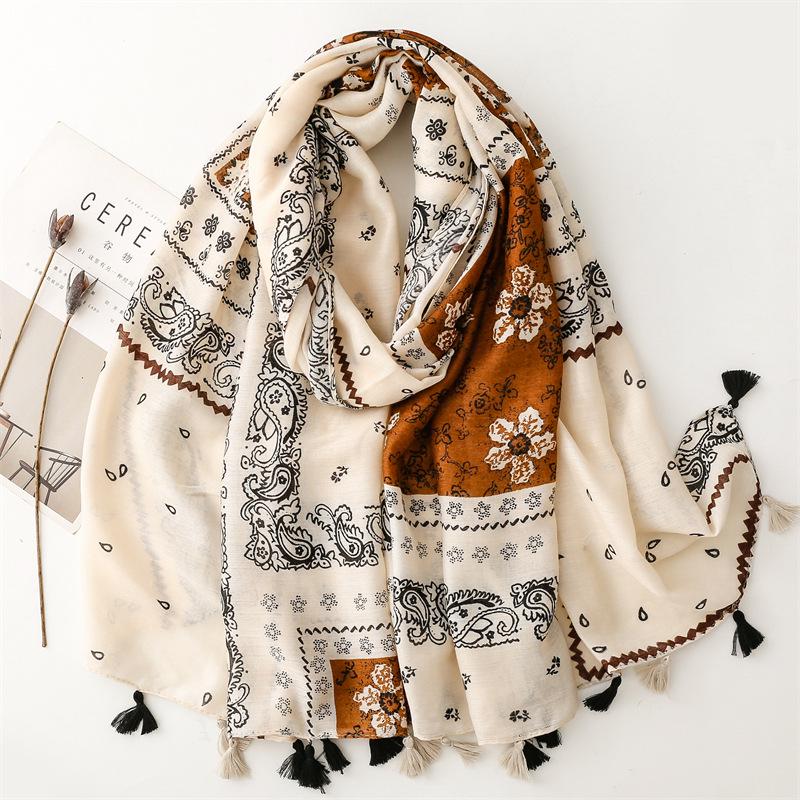 Unisex Autumn/Winter Scarf: Soft Cotton-Linen & Silk Feel, Paisley, Tassel Design - Ideal Travel Shawl.
