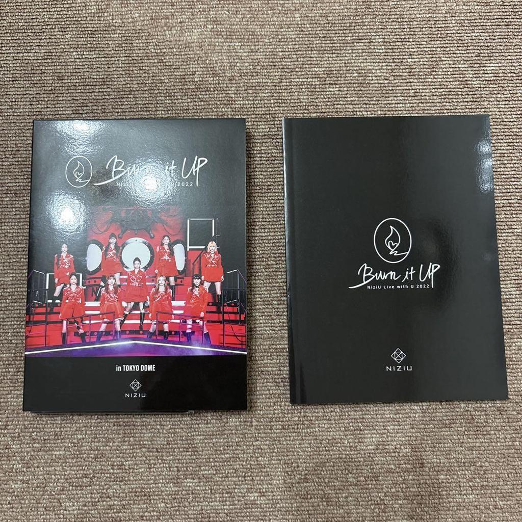 [USED] NiziU Burn It UP Blu-ray 2022