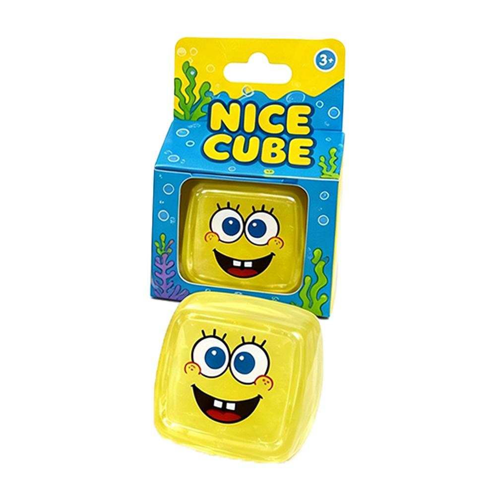 Cute Cube Squishy Toy Slow Rebound Fidget Sensory Stress Relief Toy, 4 Fun Colors Soft Squeezy Toy with Gift Box for Kids and Adults Anxiety Relief.