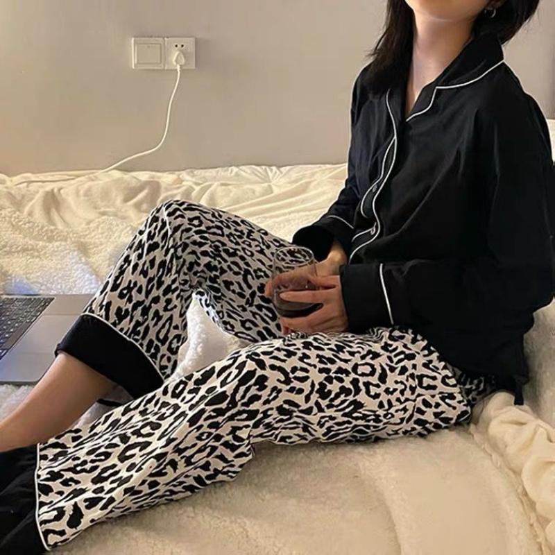 Leopard Print Two Piece Set Pajamas Women Vintage Classic Basic Autumn Turn Down Button Up Long-sleeved Home Clothes Outer Wear Suit