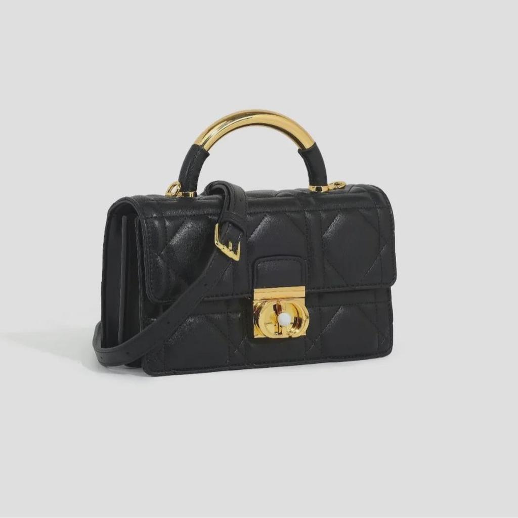 Женская сумка из ротанга с узором «ромб» осень/зима 2024 года — высококачественная универсальная сумка для ношения в руке, через плечо и через почтальонку