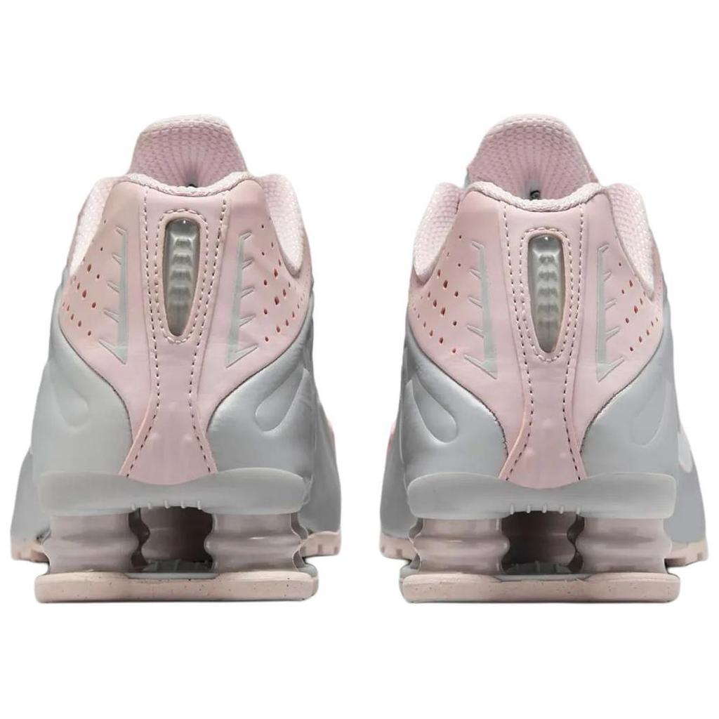 Nike Shox R4 Barely Rose Metallic Platinum женские кроссовки розовые AR3565-600
