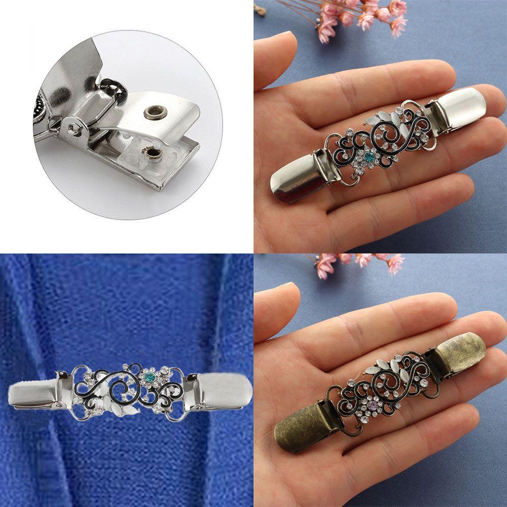 Trendy Winter Retro Crystal Sweater Blouse Pin Duck Clip Clasps Shawl Brooch Cardigan Clip