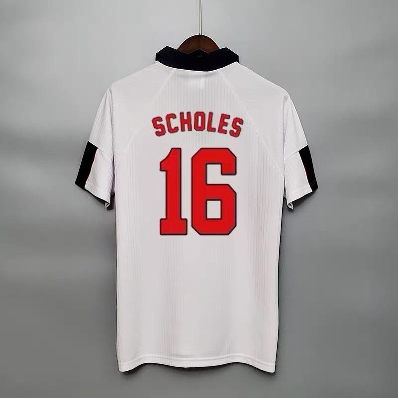 Retro jerseys: Santos, Neymardini, England, Beckham, Gerard Lampard, AC Kaká jersey