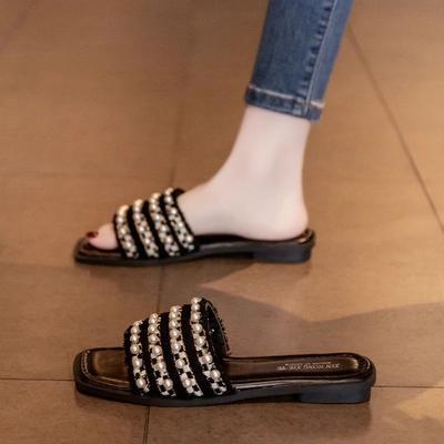 Французские красивые шлепанцы на плоской подошве, женская летняя обувь 2025, новый сказочный стиль с юбкой, повседневные пляжные сандалии