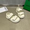 Обувь One Word Лето 2024 Белые босоножки для женщин на платформе Пляжные женские туфли на среднем каблуке Повседневные H Оригинальные босоножки F