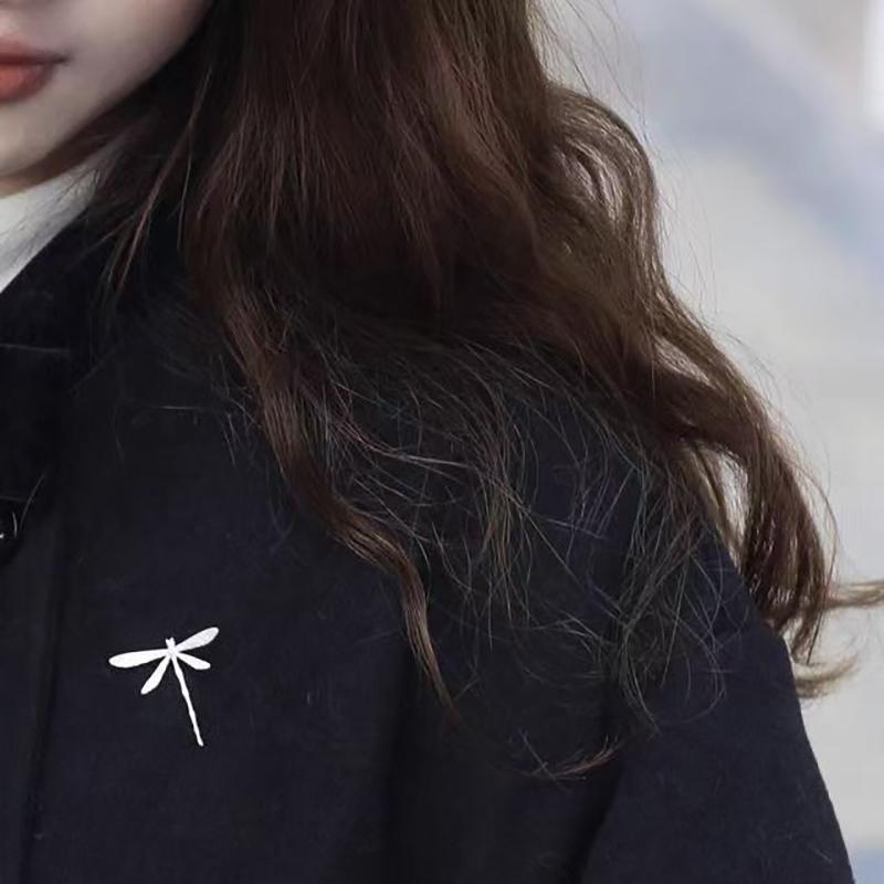 Винтажные серебряные броши-стрекозы для женщин, высококачественные модные броши-булавки с насекомыми, аксессуары для пальто, животные ювелирные изделия, подарки