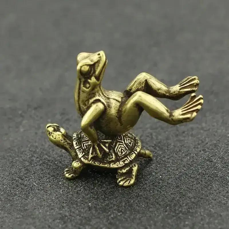 1 Pcs Vintage Brass Turtle Back Frogs Micro Sculpture Tea Pet Collection Ornaments Home Decor Room Tabletop Handicraft Model