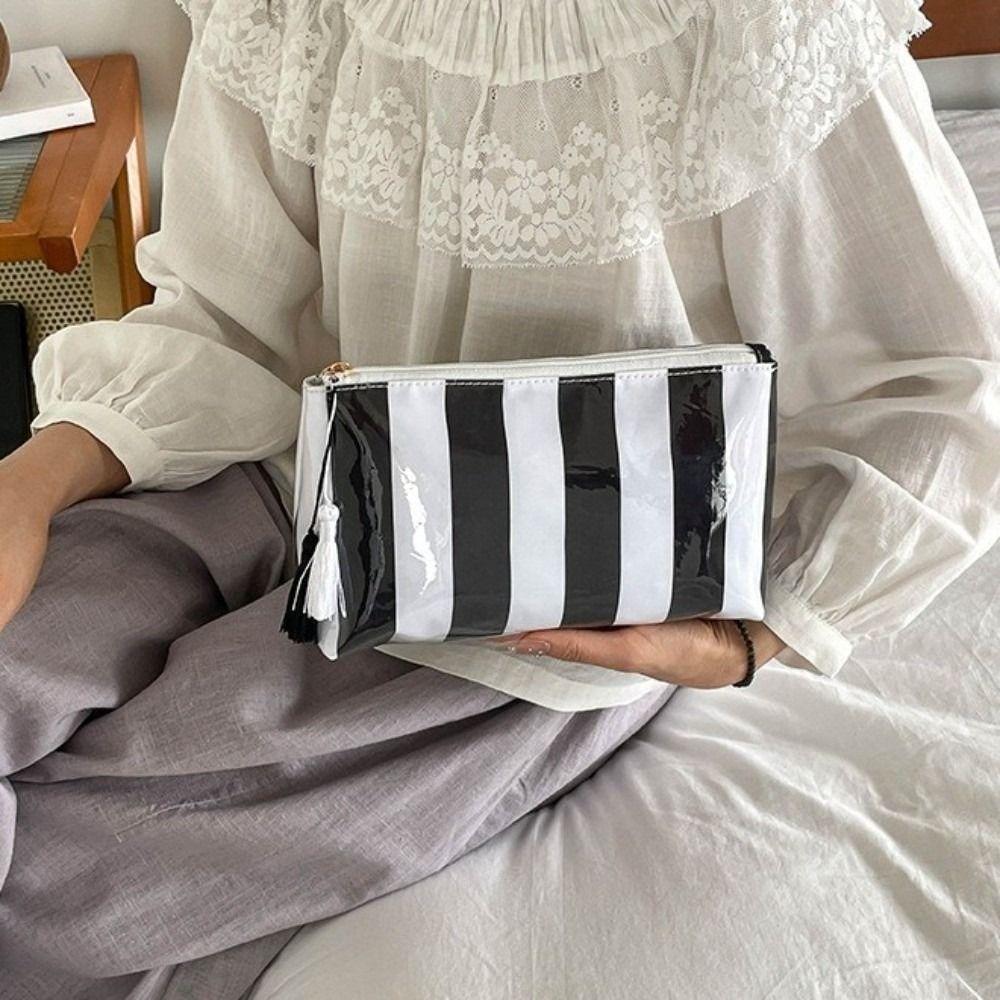 Waterproof PVC Toiletry Bag Polyester Lining Beach Storage Bag Makeup Organizer