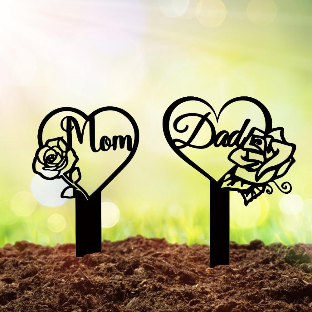 Iron Art Woman Theme: Elegant Wall Decor for Indoor Living.Functional Iron Art: Woman Theme for Indoor Wall Enhancement.