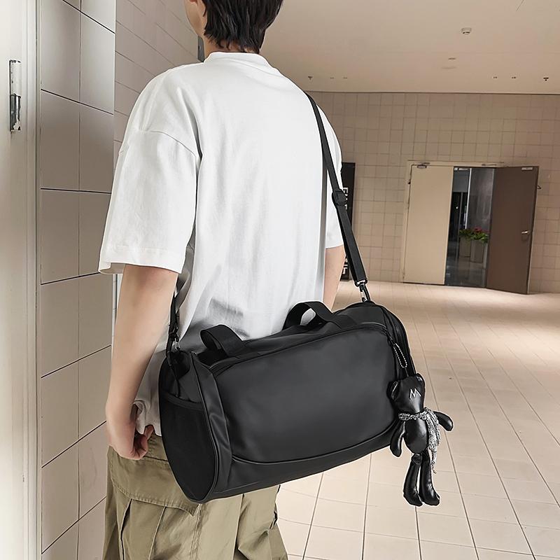 Waterproof Duffle Bag for Travel and Gym with Adjustable Shoulder Strap Large Capacity Sports Weekender Bag