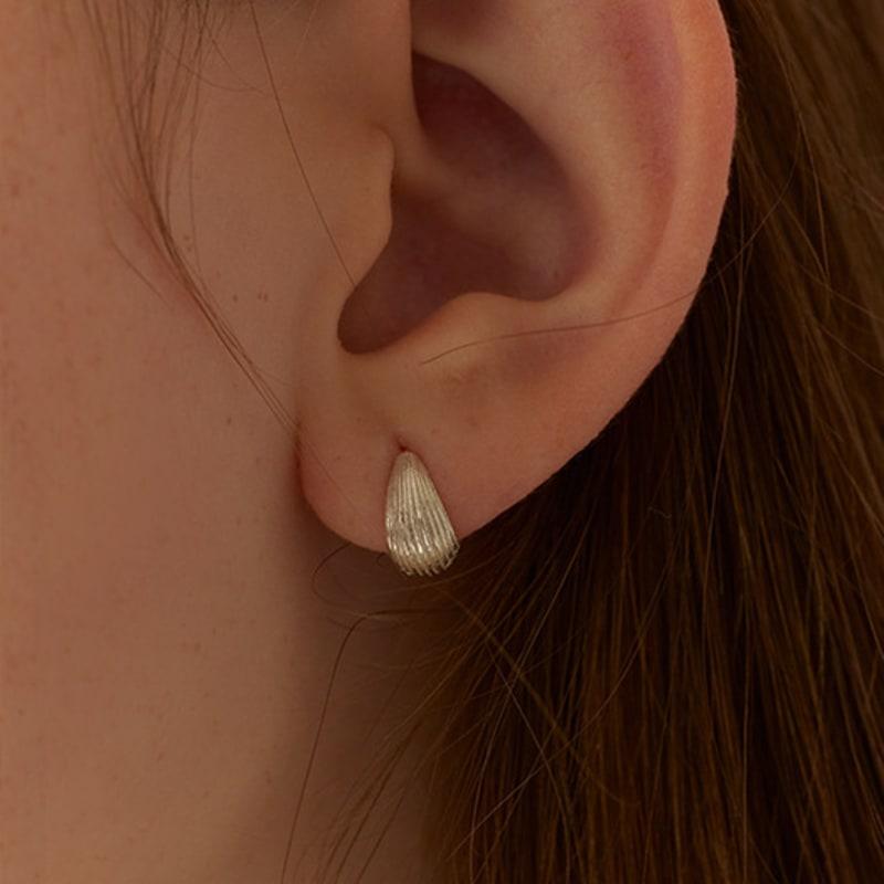 Life Monica hoop earring