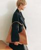 Komorebi Museum B05-3 Cow Leather Buckle Round Hobo Bag_Leather Beige