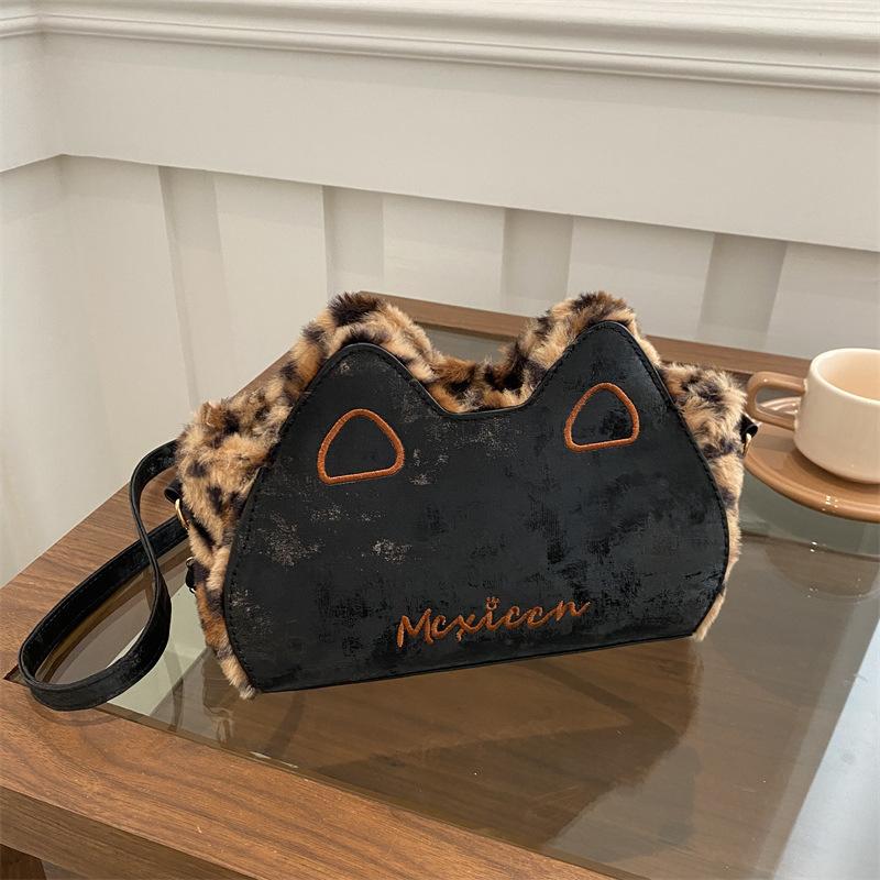 Retro Cartoon Small Bag Women'S Fashion Messenger Bag Cute Cute Shoulder Bag Women