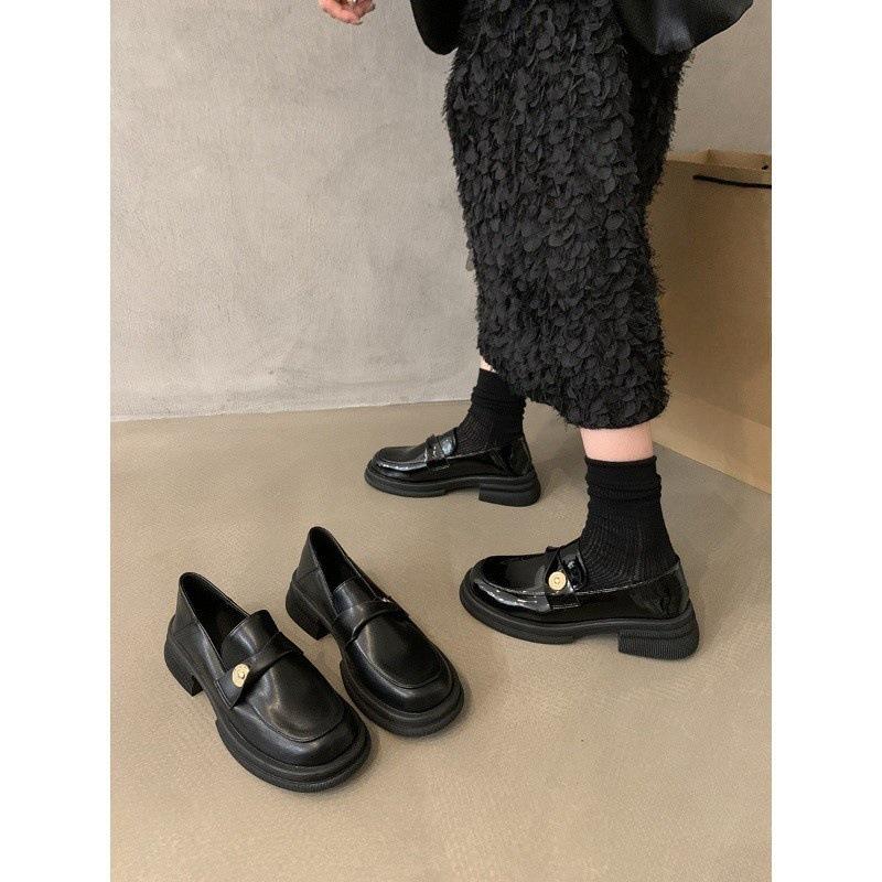 Маленькие кожаные туфли в британском стиле, с высоким чувством, маленькие ароматные туфли из золотой монеты, плюшевые туфли на толстом каблуке, туфли на платформе, женские зимние туфли