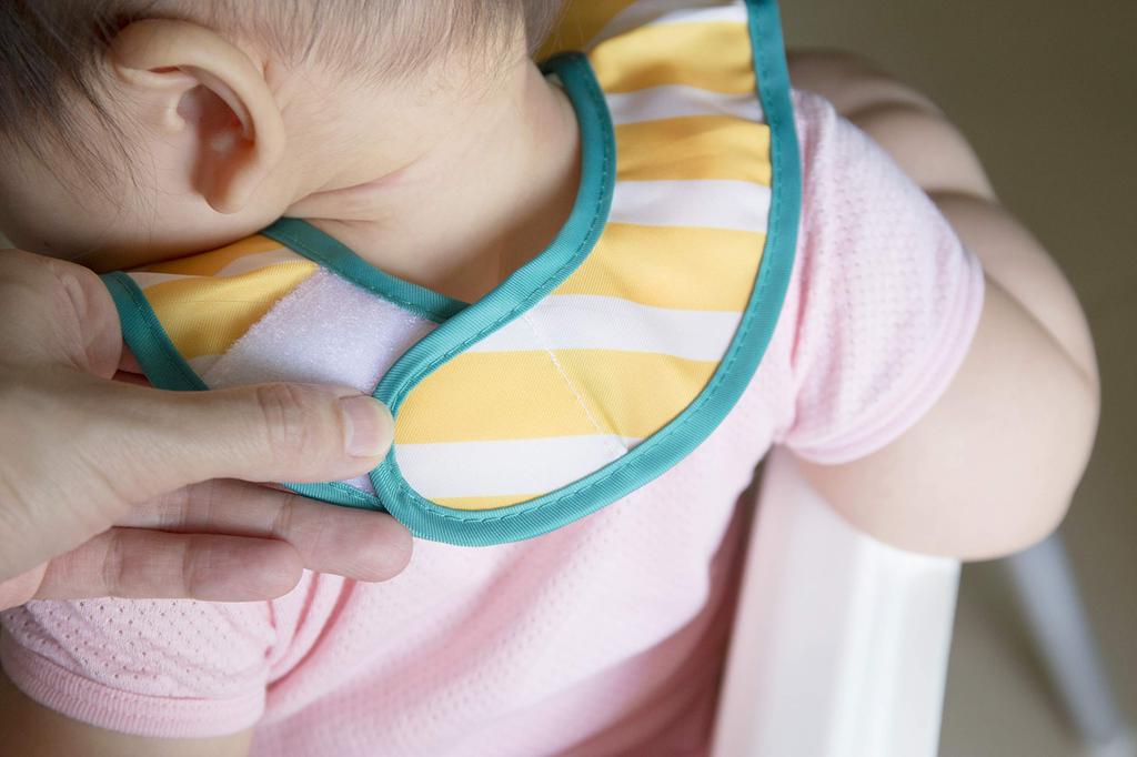 MARCUS MARCUS Дорожный слюнявчик-свинка, Дизайн, MMTB-PG