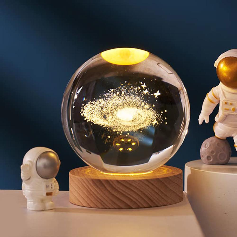 3D USB Galaxy Crystal Ball Night Light Kids Красочный светодиодный атмосферный светильник Базовый цветной светильник с изменяющимся светом Подарок на день рождения для подростков