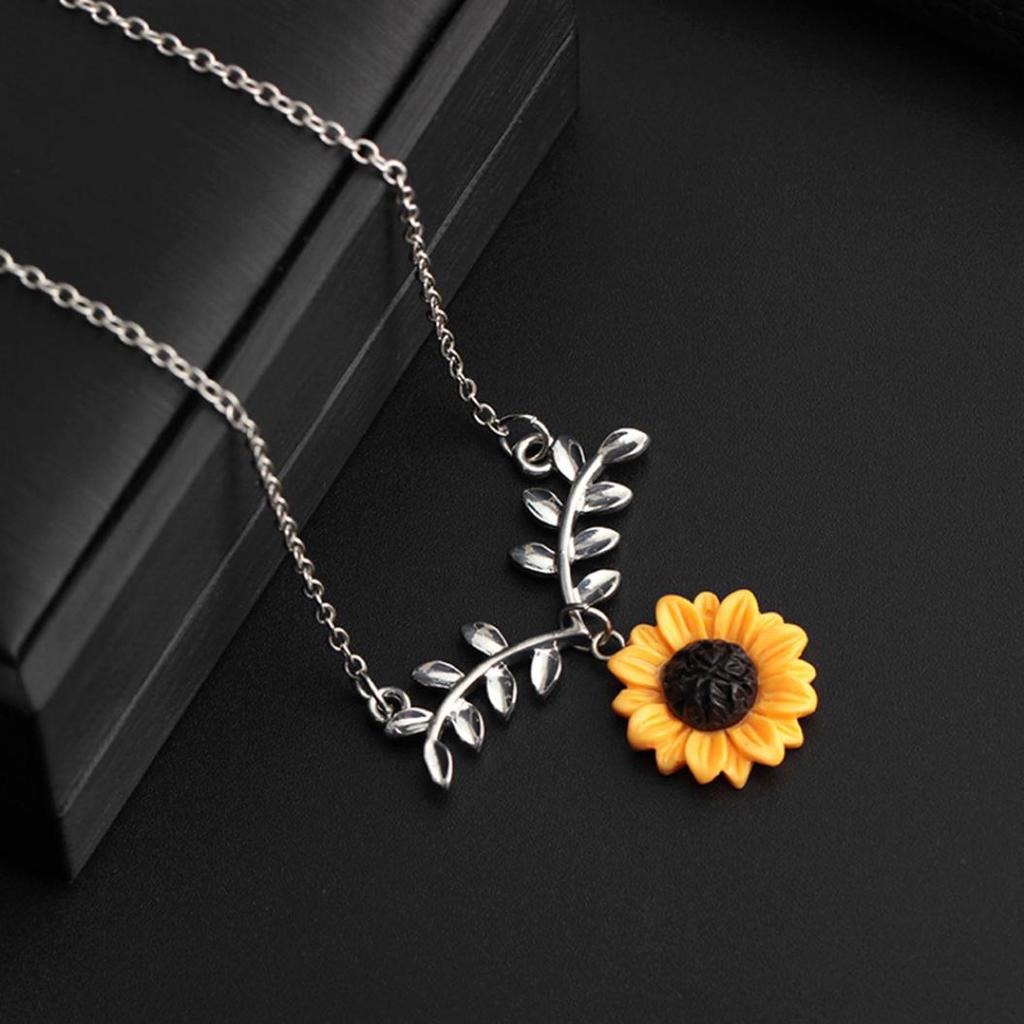 Cute Sunflower Leaf Branch Pendant Women Clavicle Necklace Jewelry Birthday Gift