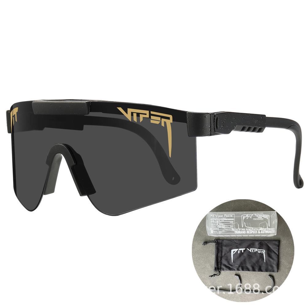 Boxed into an upgraded version Comfortable Rubberized Foot Sole Fashion Sunglasses for Men and Women