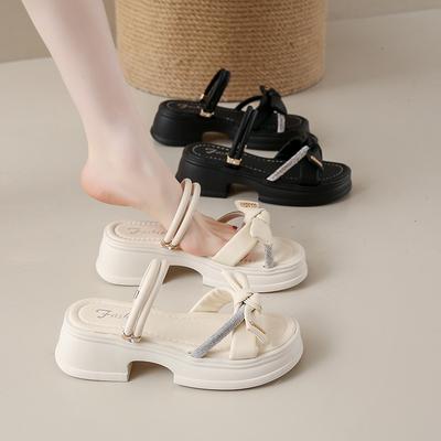 Женская обувь – Сандалии