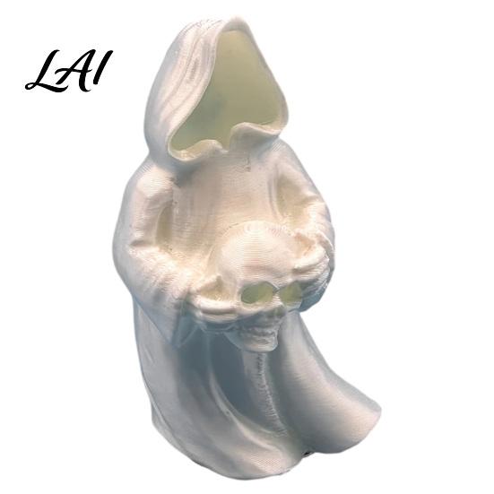 Spooky Window Display 3D Printed Glow in The Dark Skull Ornament Gothic Hooded Ghost Statue Halloween Party Supplies for Desktop Decoration Luminous