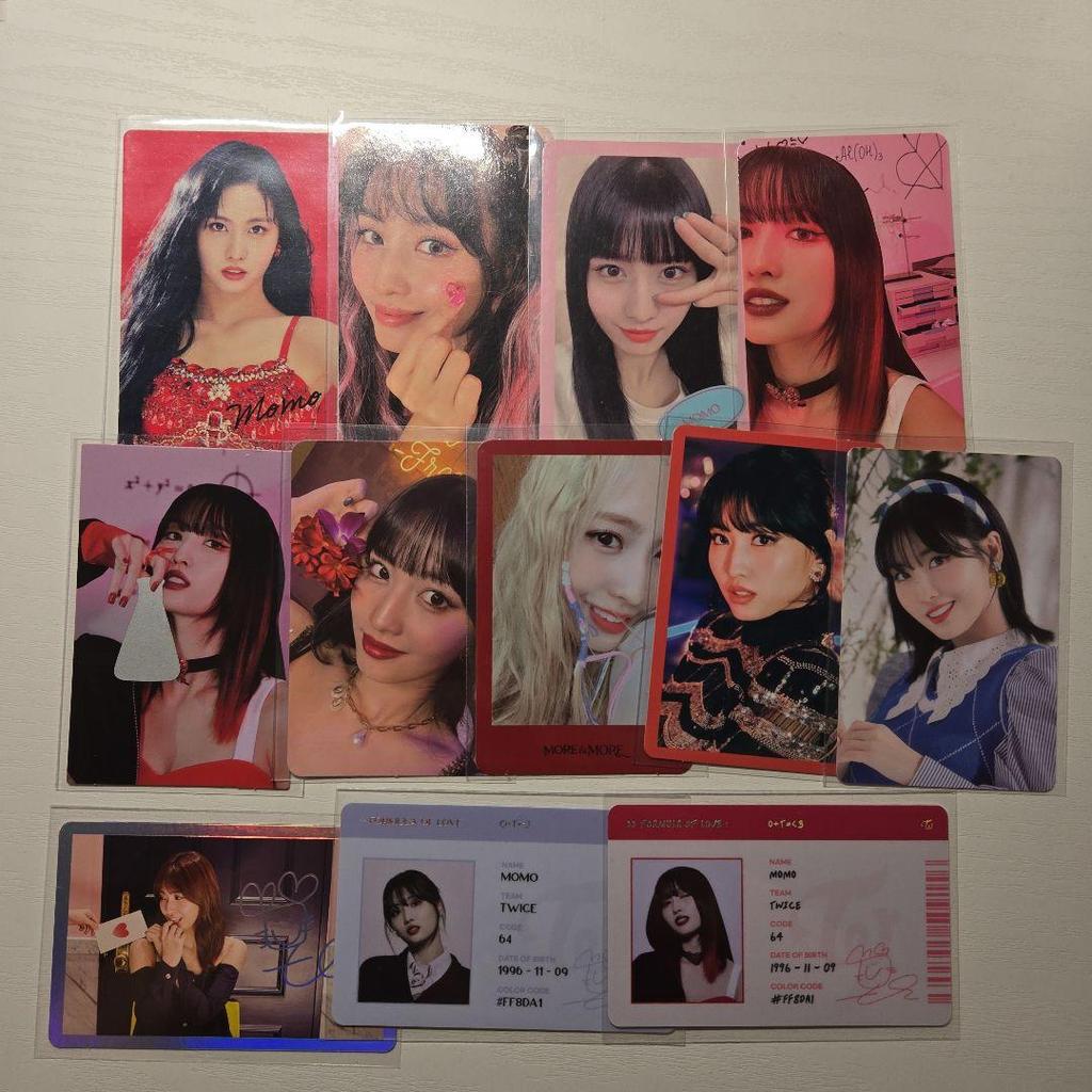 [USED] TWICE Momo Trading Card