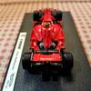 Hot Wheels Ferrari F2008 Kimi Машина 1 Мятный 1/43 Räikkönen Нет. [Почти новое состояние]