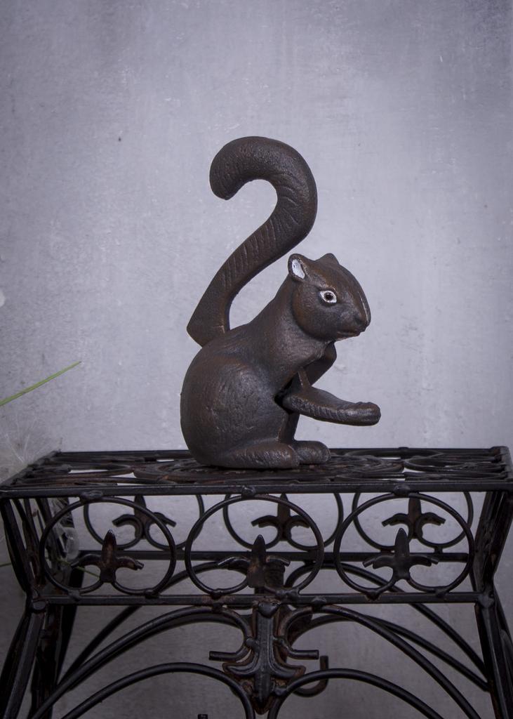 Squirrel nutcracker bronze cast iron