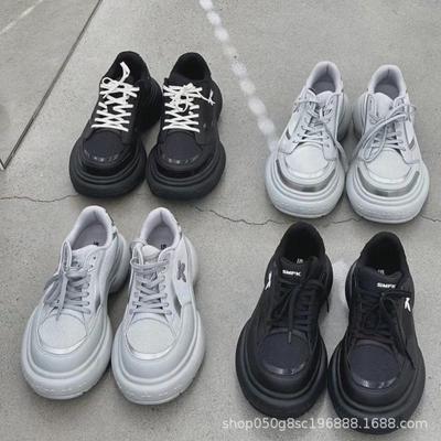 Женские сетчатые спортивные туфли на высоком каблуке SMFKRIPPLE — дышащая, толстой подошвой, повседневная зимняя обувь, увеличивающая рост.