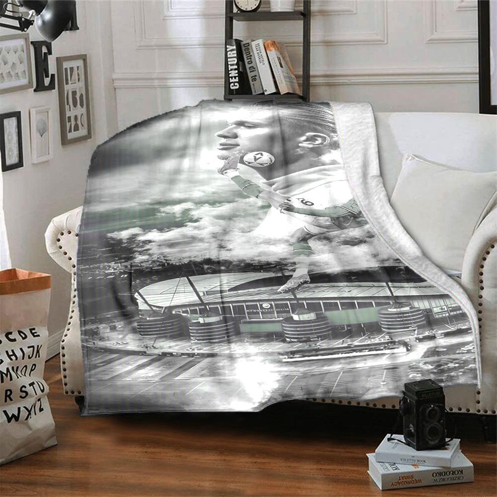 Man City's Haaland Celebration Blanket Warmthful Decor Great for Bed Chair Office for All Seasons Digital Print Birthday Christmas Gift Blanket