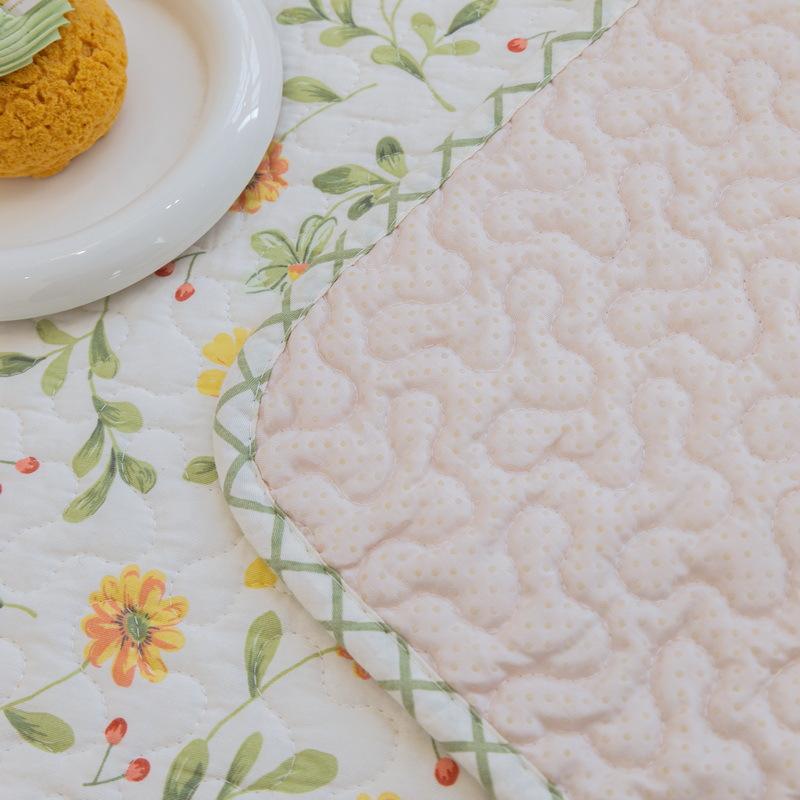 Cotton Quilted Sofa Cushion Cushion Non-Slip Fabric Thickened Pastoral Four Seasons Universal Pure Cotton Leather Sofa Towel Cover