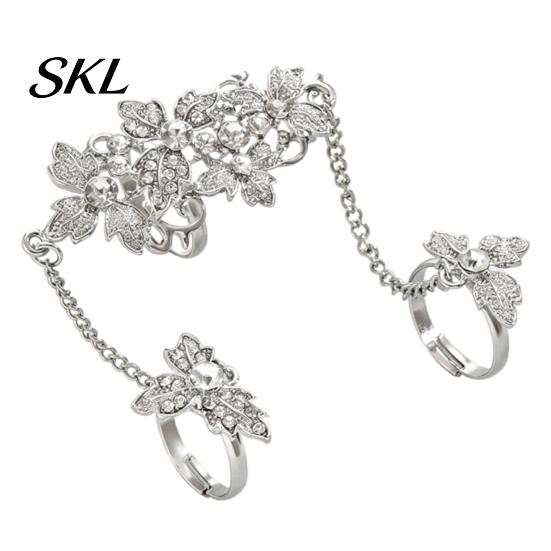 Girls Open Ring Rhinestone Flower Link Chain Ring, Bling Floral Leaf Full Finger Adjustable with Chain, Statement Hand Jewelry for Women Golden Plated