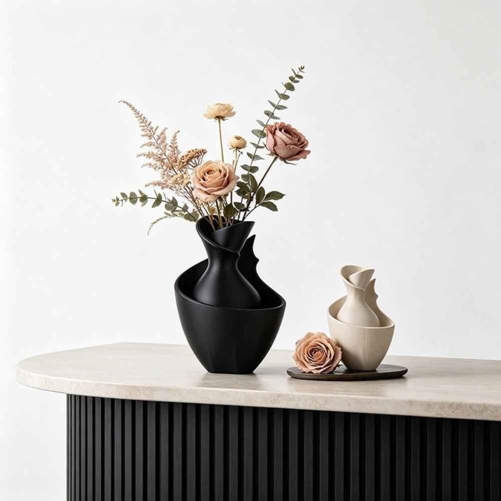 Unique Light Luxury Vase Geometric Shaped Flower Arrangement Ornaments Dining Table