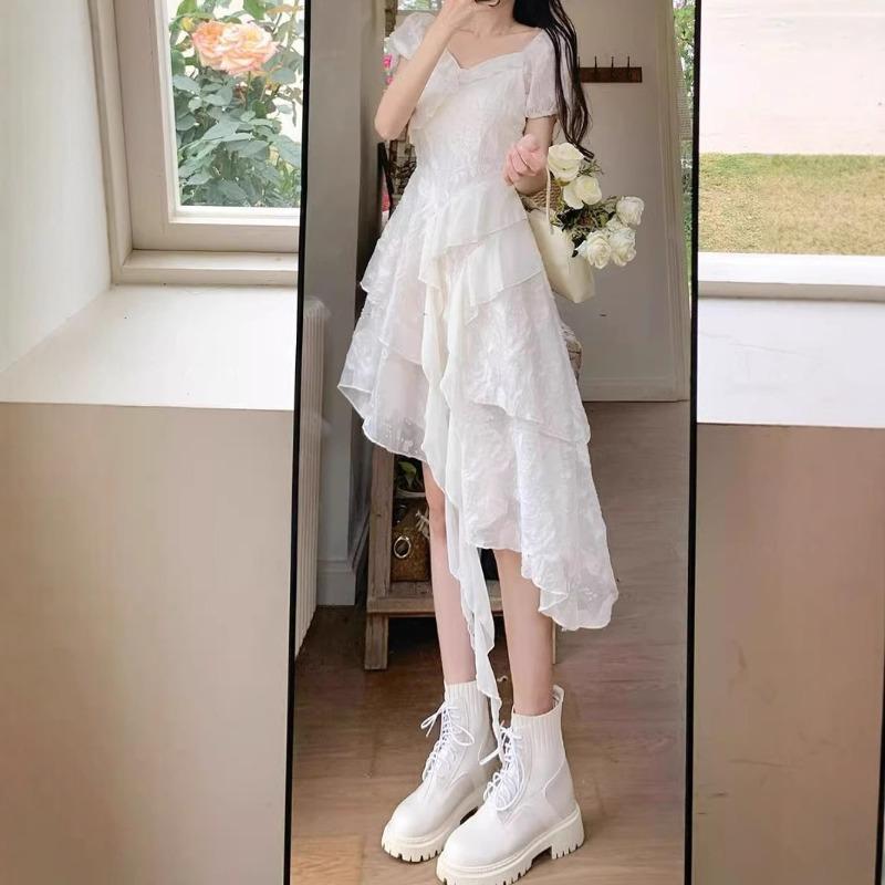 Design sense irregular bubble sleeve dress summer square collar waist thin holiday style princess dress