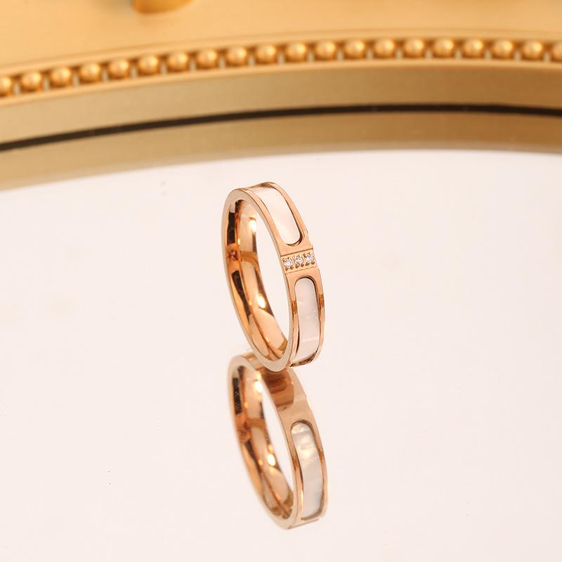 Кольца из белого перламутра с цирконами из нержавеющей стали, милые украшения для женщин, удобные для повседневного ношения, лучшая идея подарка для подруги