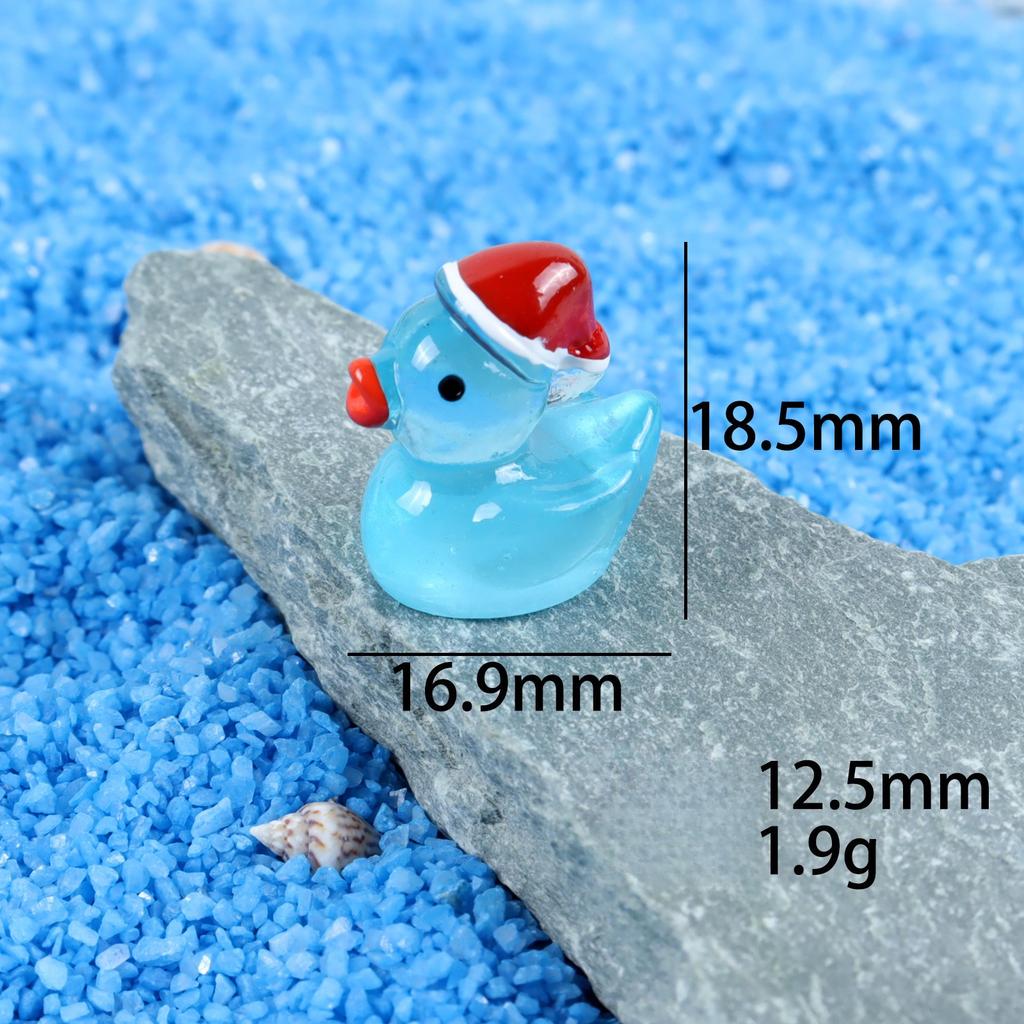 10pcs Christmas Mini Resin Ducks Glitter Miniature Christmas Hat Duck Figures Shine Tiny Duck Ornaments Micro Landscape Decor