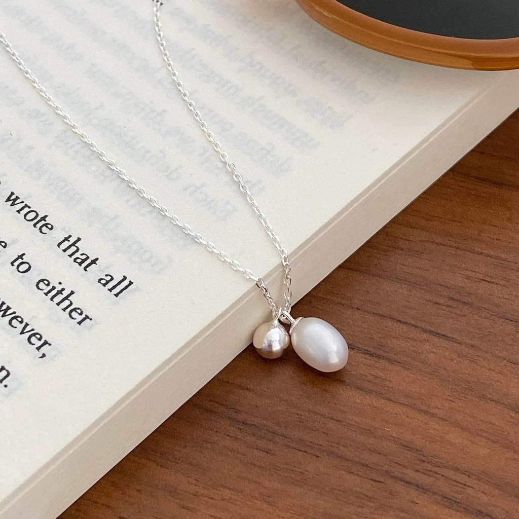Versatile Exquisite Round Double Pendant Clavicle Chain S925 Silver ins Simple Natural Freshwater Pearl Necklace