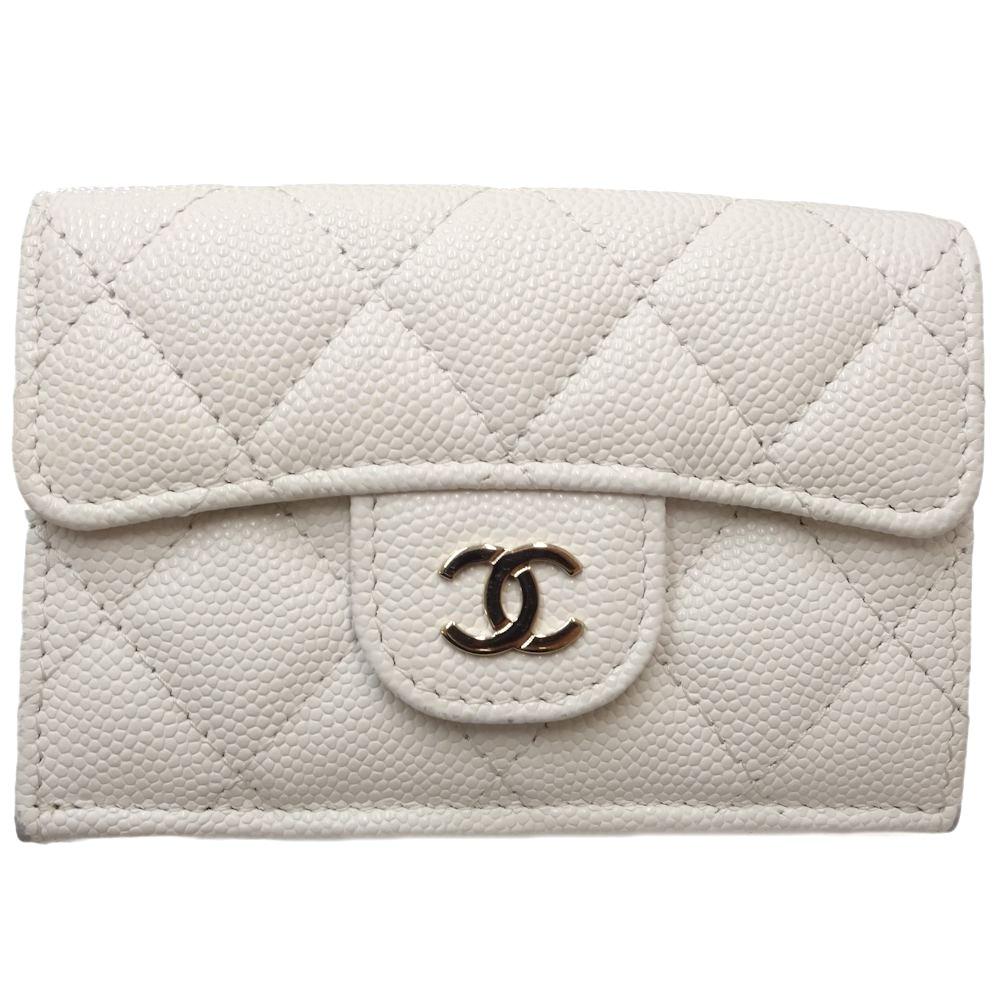 Подержанный маленький кошелек-трифолд CHANEL Classic Flap Matelasse из кожи икры AP0230 /083640