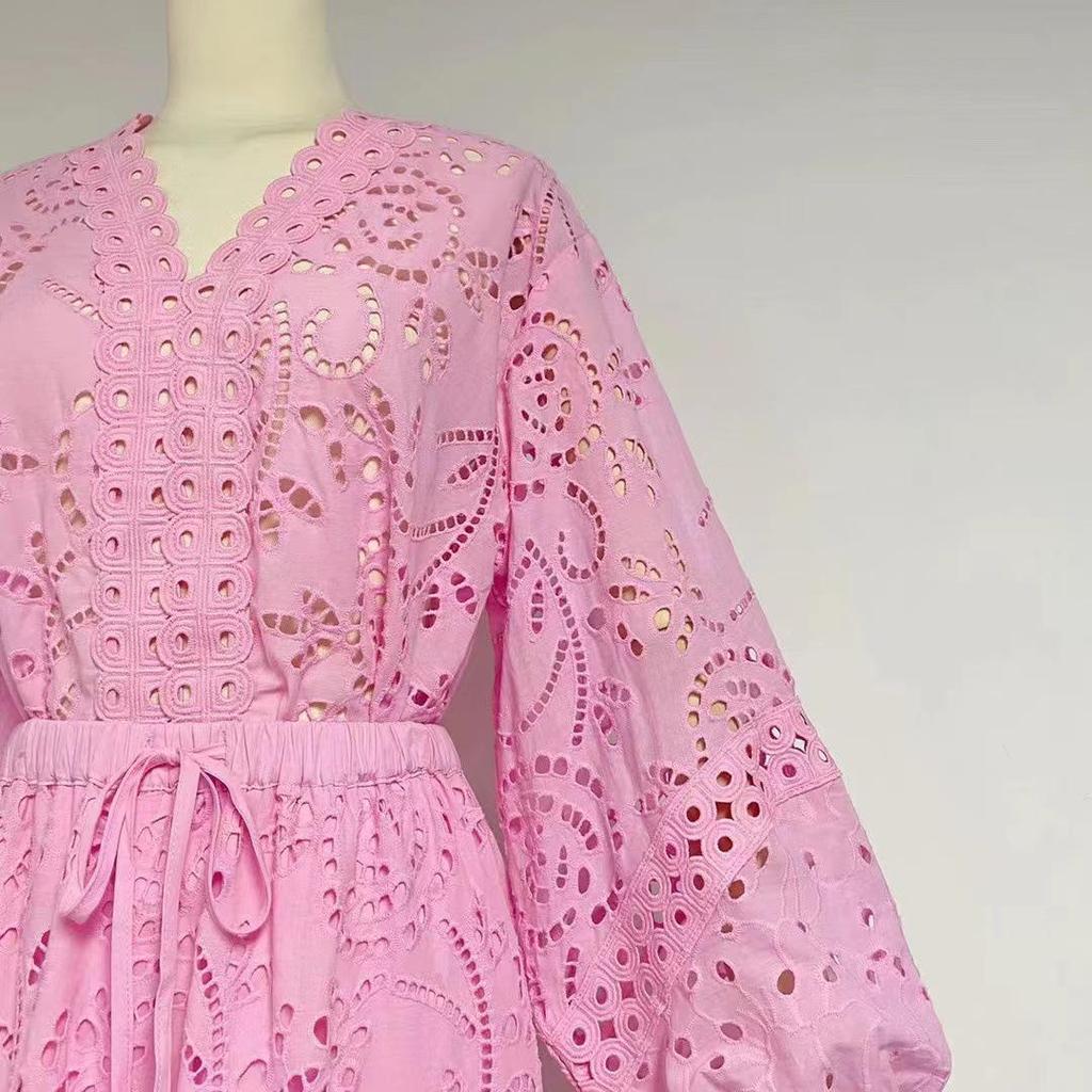 Комплект из топа с V-образным вырезом и рукавами-фонариками и ажурной юбки на резинке для женщин, осень 2023