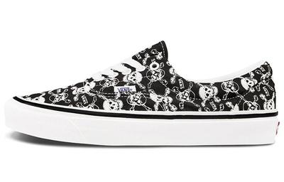 Era 95 Dx 'Anaheim Factory - Skulls' VN0A2RR1X7Y