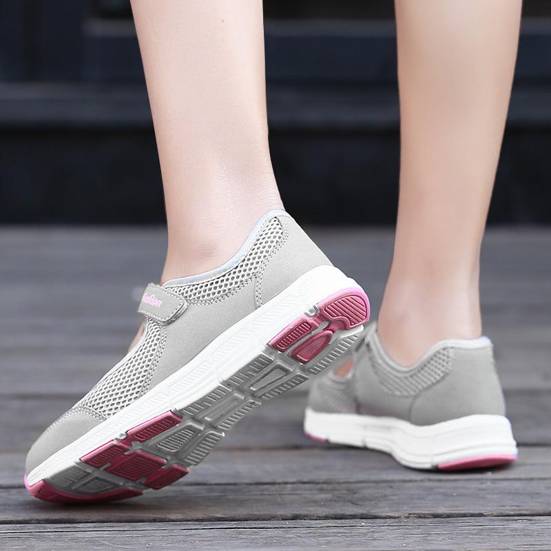 Fashion 2024 Summer Women Casual Shoes Soft Portable Sneakers Walking Shoes Flat Soles for Women Breathable Slip On White Shoes