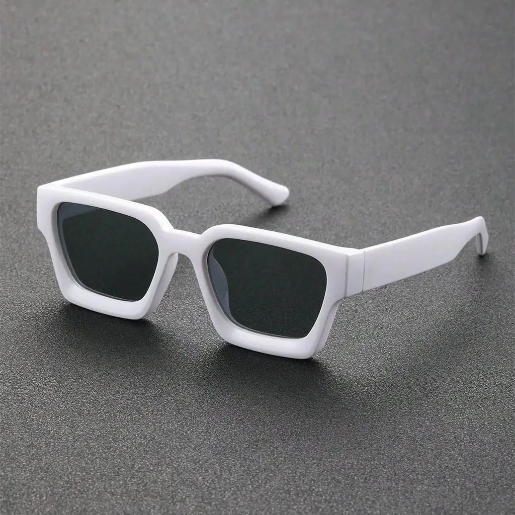 1Pc Unisex Plastic Square Frame Sunglasses For Street Photography Outdoor Activities Summer Beach Vacation Travel