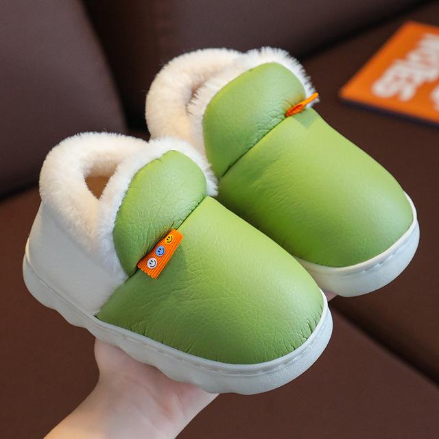 Зимние непромокаемые детские хлопковые тапочки из искусственной кожи, теплые детские тапочки для родителей и детей, домашняя домашняя обувь, однотонные...