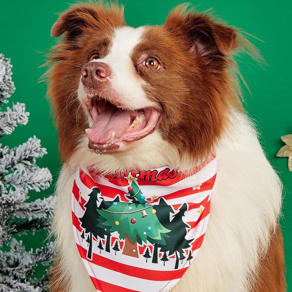 The Hot-Selling Christmas Dog Bandana: Festive Pet Scarf & Bib