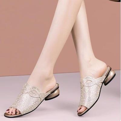 Летние новые модные темпераментные шлепанцы с открытым носком на низком каблуке, прохладные шлепанцы, женские элегантные шлепанцы на толстом каблуке с жемчугом и стразами